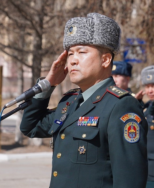 Хурандаа Т.Буянбат